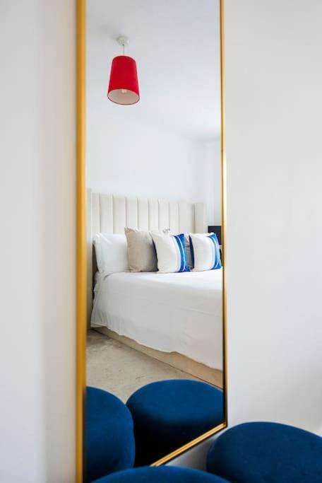 Stylish 3-bed East Contractors Parking Sleeps 5 Near Excel *