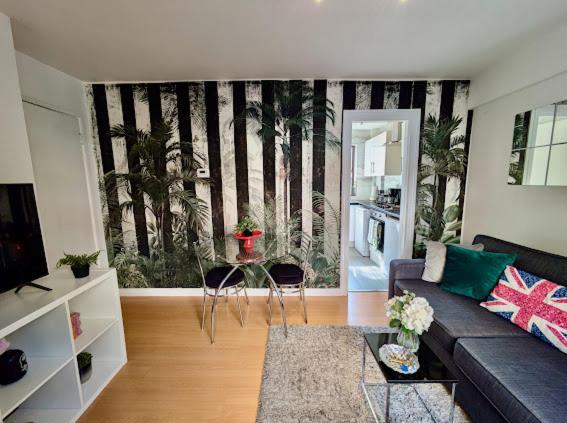 1bdr In Soho Apartment *