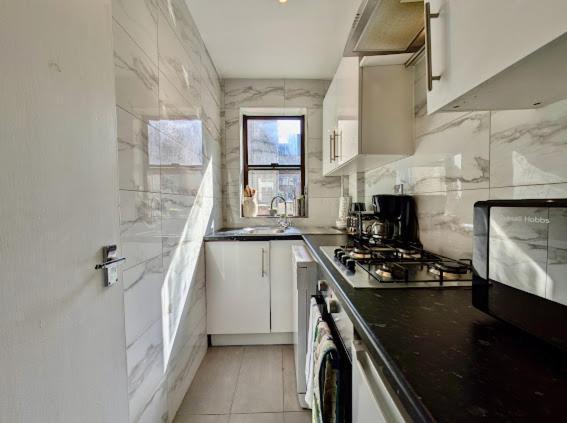 1bdr In Soho Apartment London