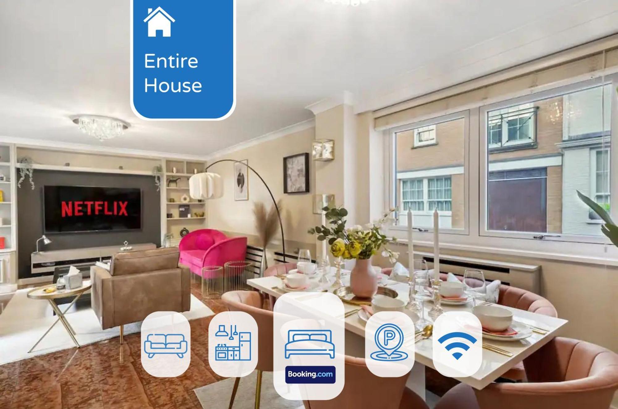 Mews House With Private Patio & Parking Londen