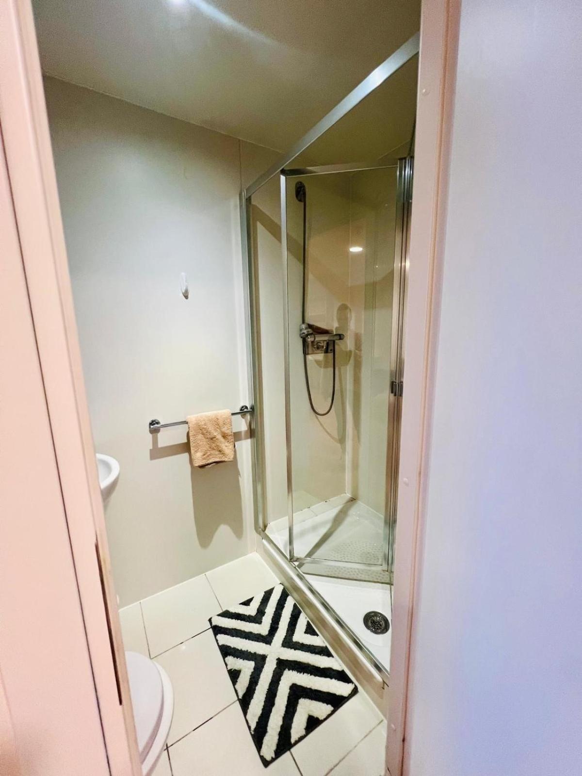 Apartment Stuhomes - Arundel House London