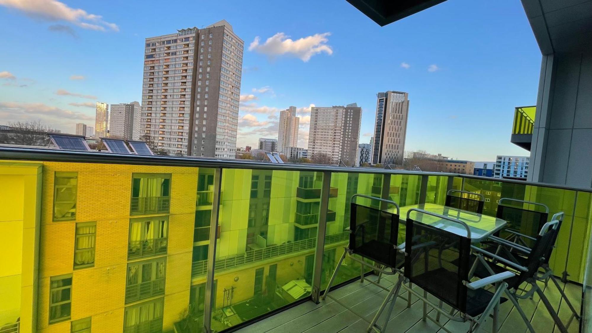 Stratford 2 Bedroom With 2 Bathrooms & Great Links Apartamento *