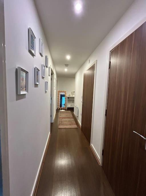 Apartment 2 Bedroom Cozy Near Kew Bridge