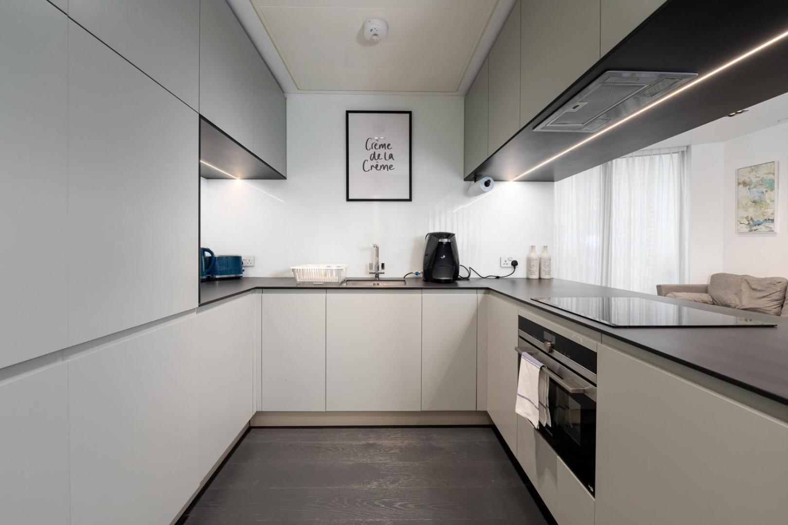 Apartment Guestready - Modern Living With Skyline Views