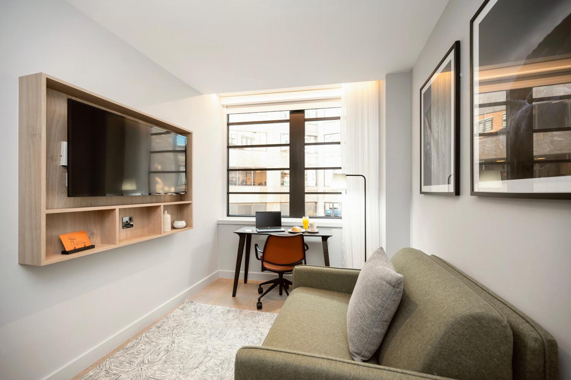 Aparthotel Wilde Liverpool Street London