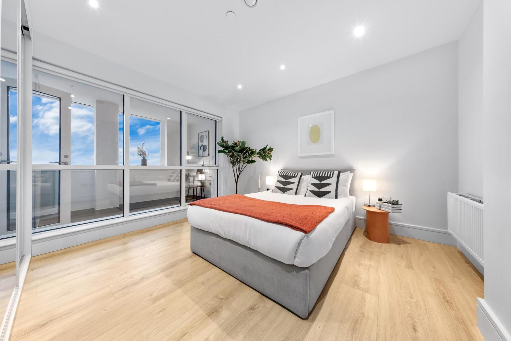 Stylish Retreats On Olympic Way Appartement Londen