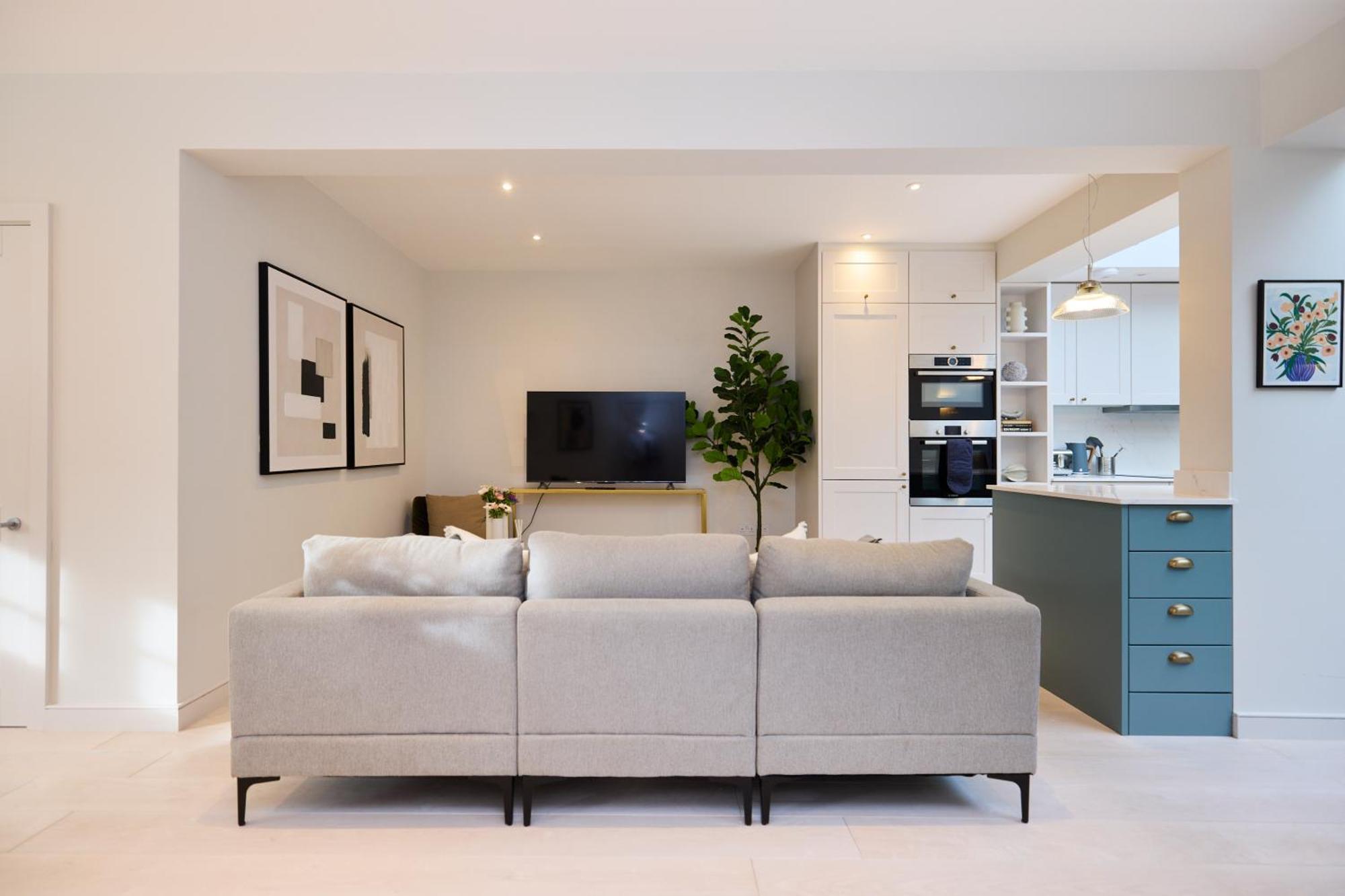 The Maida Hill Place - Homely 3bdr With Patio And Study Apartment London