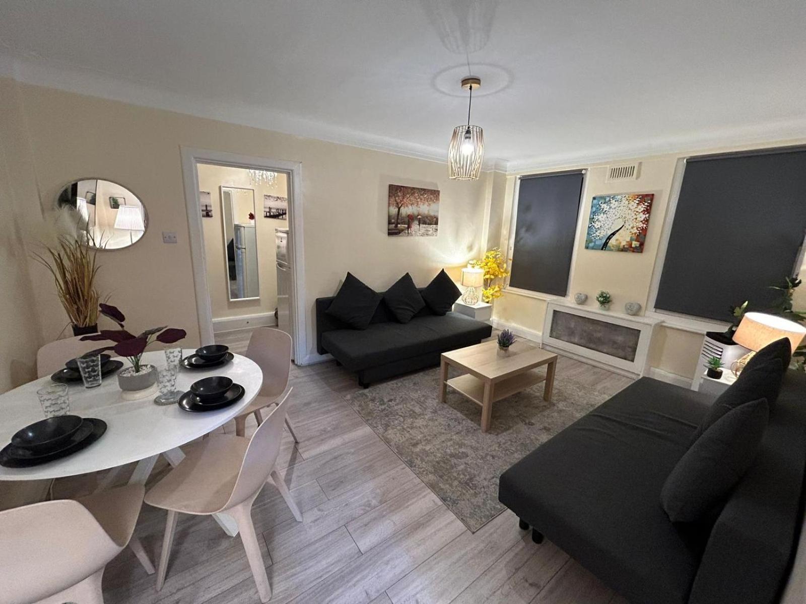 Park Lane Beautiful Apartment *