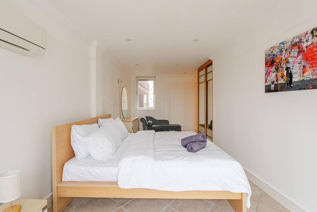 Stunning Duplex Penthouse With Shard Views London