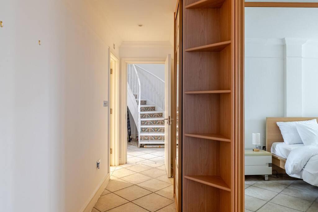Stunning Duplex Penthouse With Shard Views * London