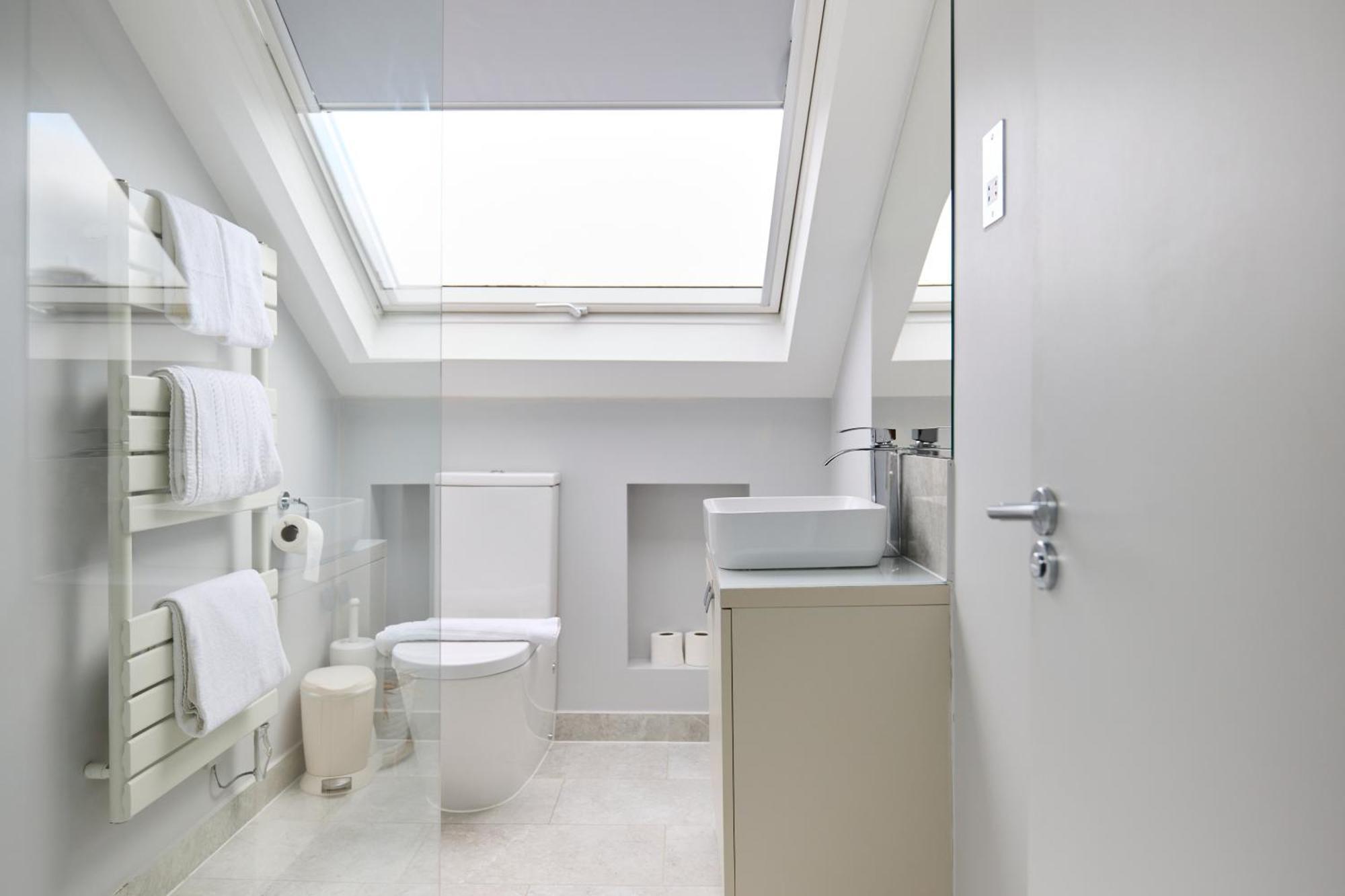 Apartment The Fulham Classic - Spacious 4bdr House With Balcony And Garden London