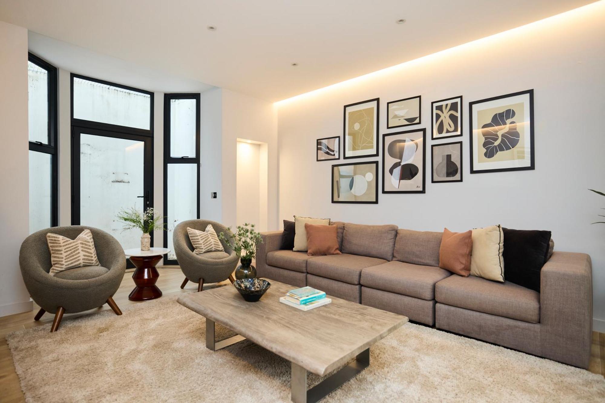 The Fulham Classic - Spacious 4bdr House With Balcony And Garden London