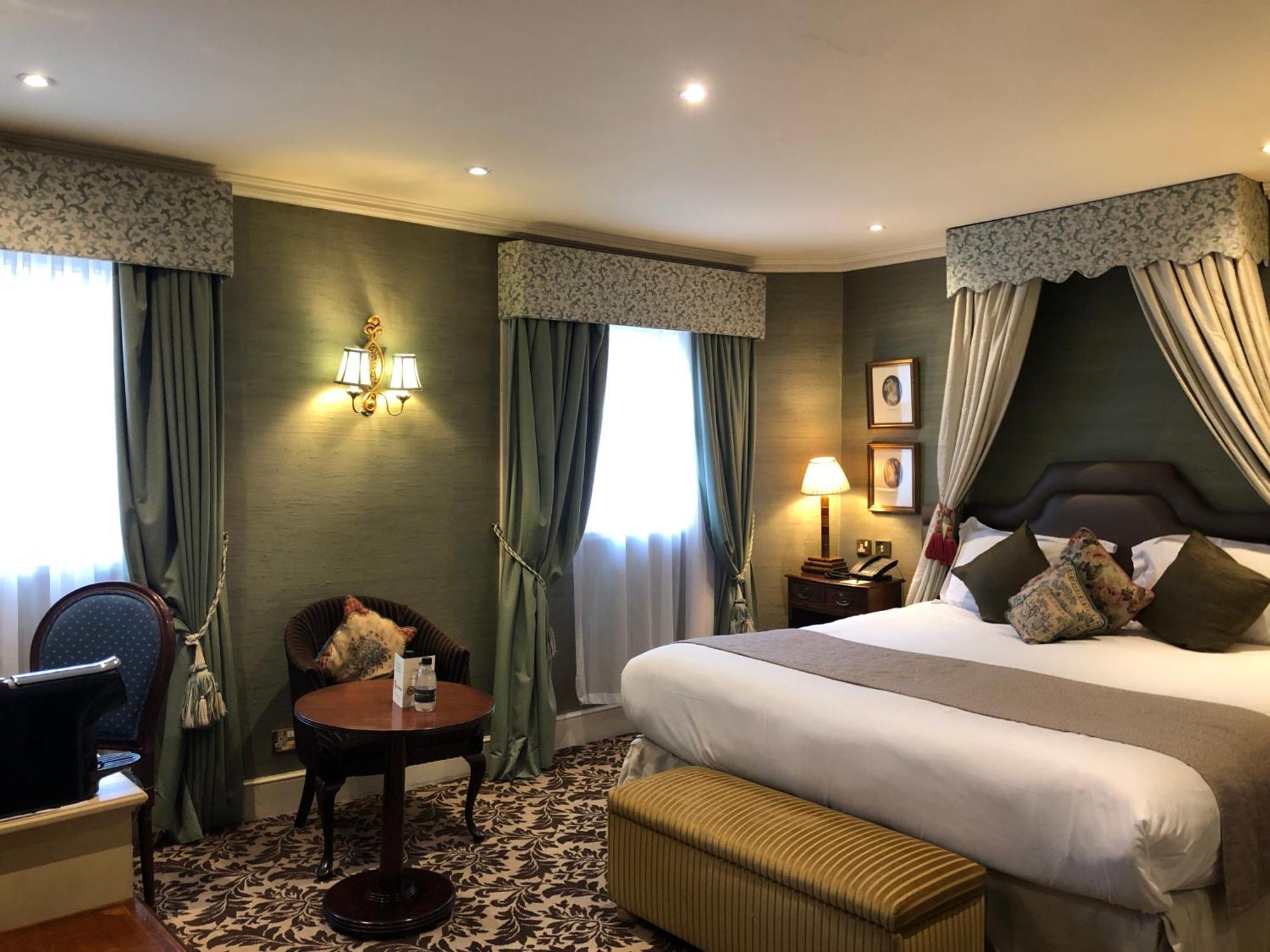 The Leonard London