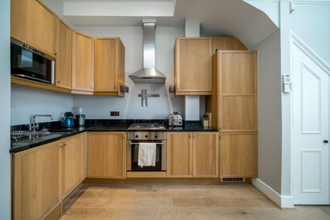 Captivating Flat In Fulham