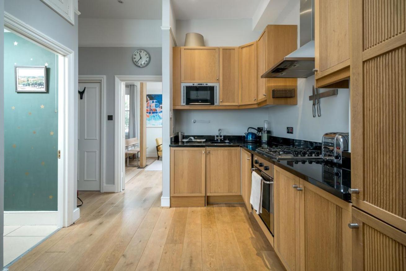 Captivating Flat In Fulham *