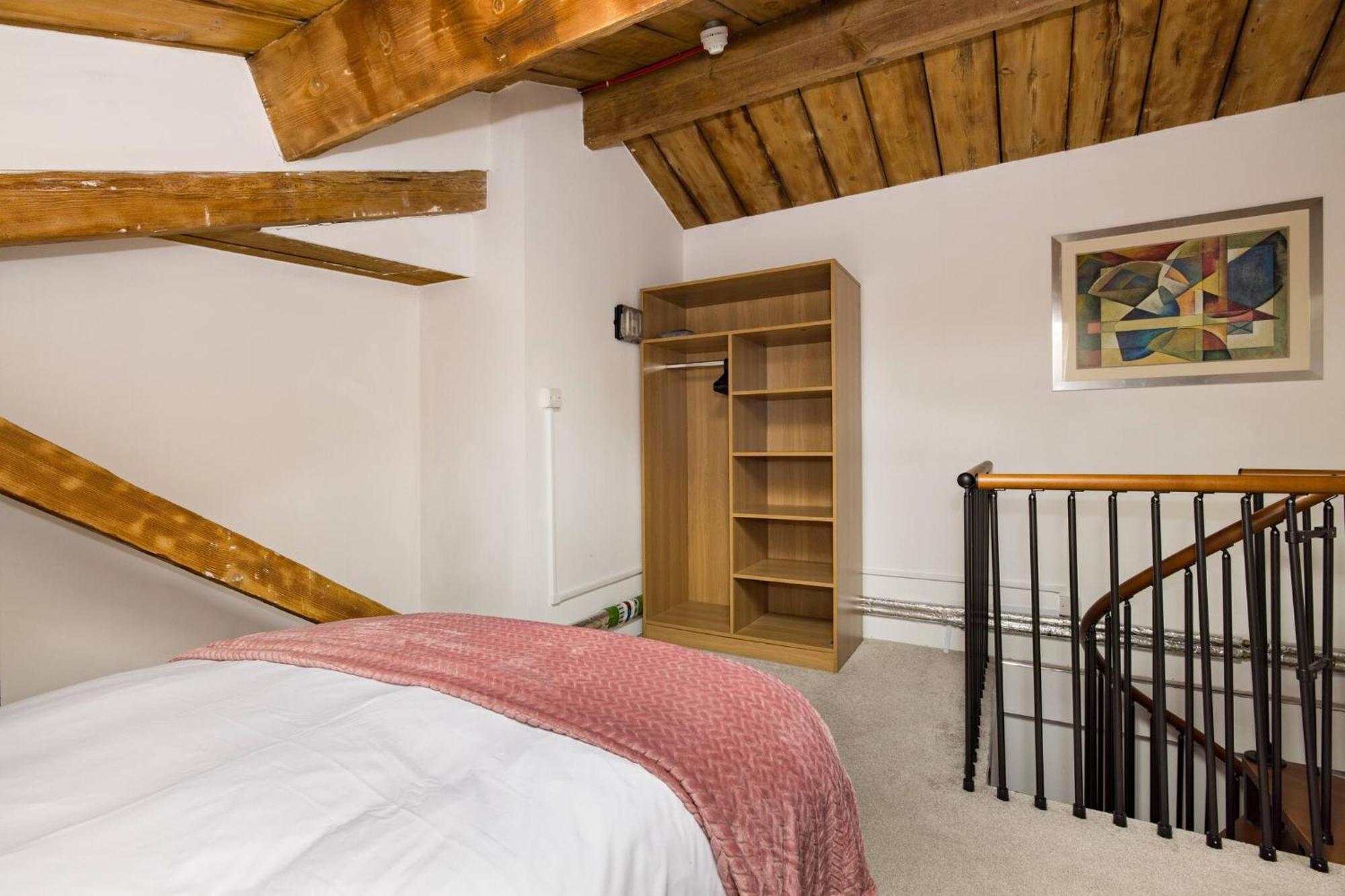 Appartement Wild Roses Serviced - Excel Warehouse 2 Londen