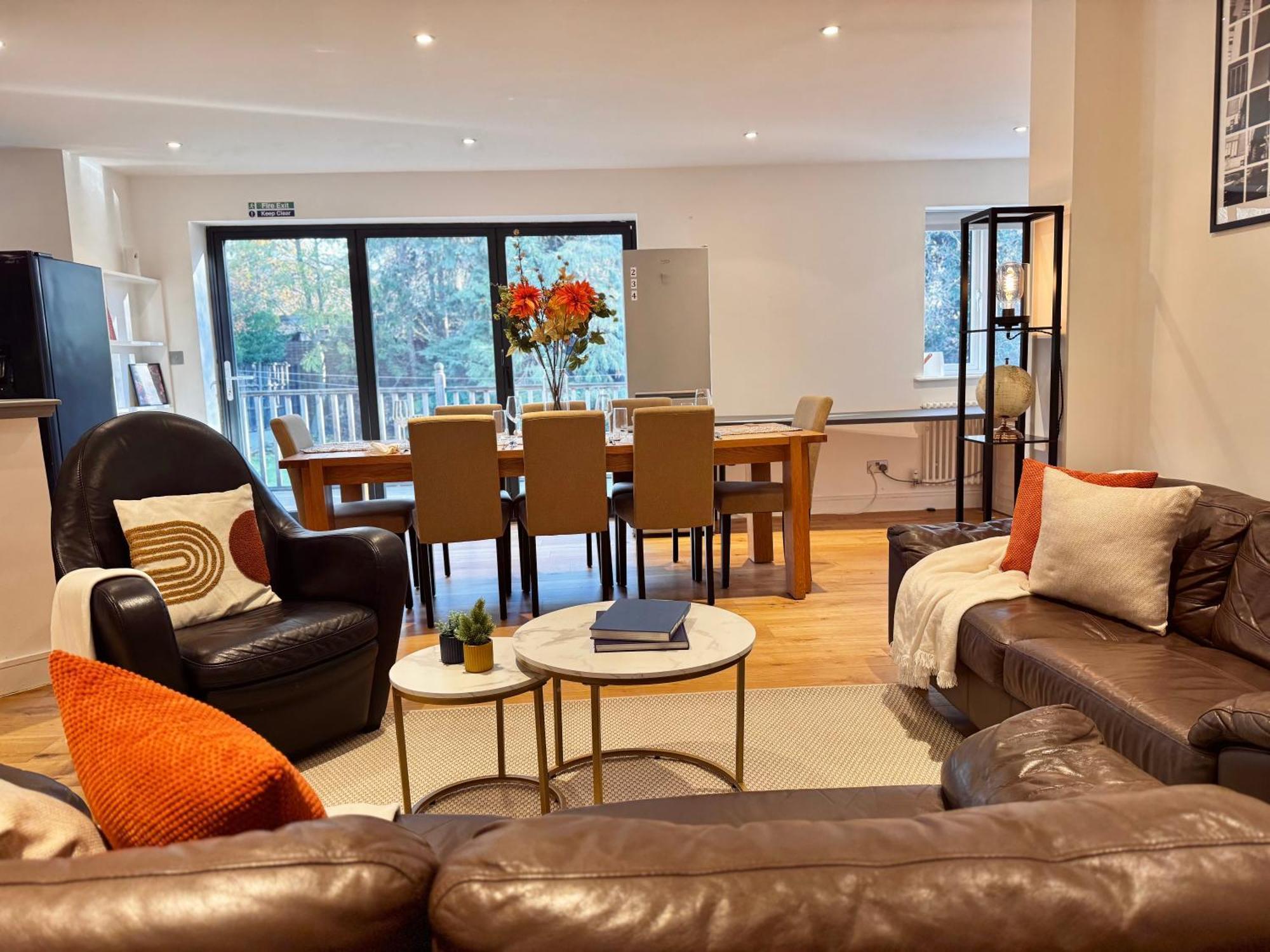 Gasthuis En-suites With Free Parking 30min To