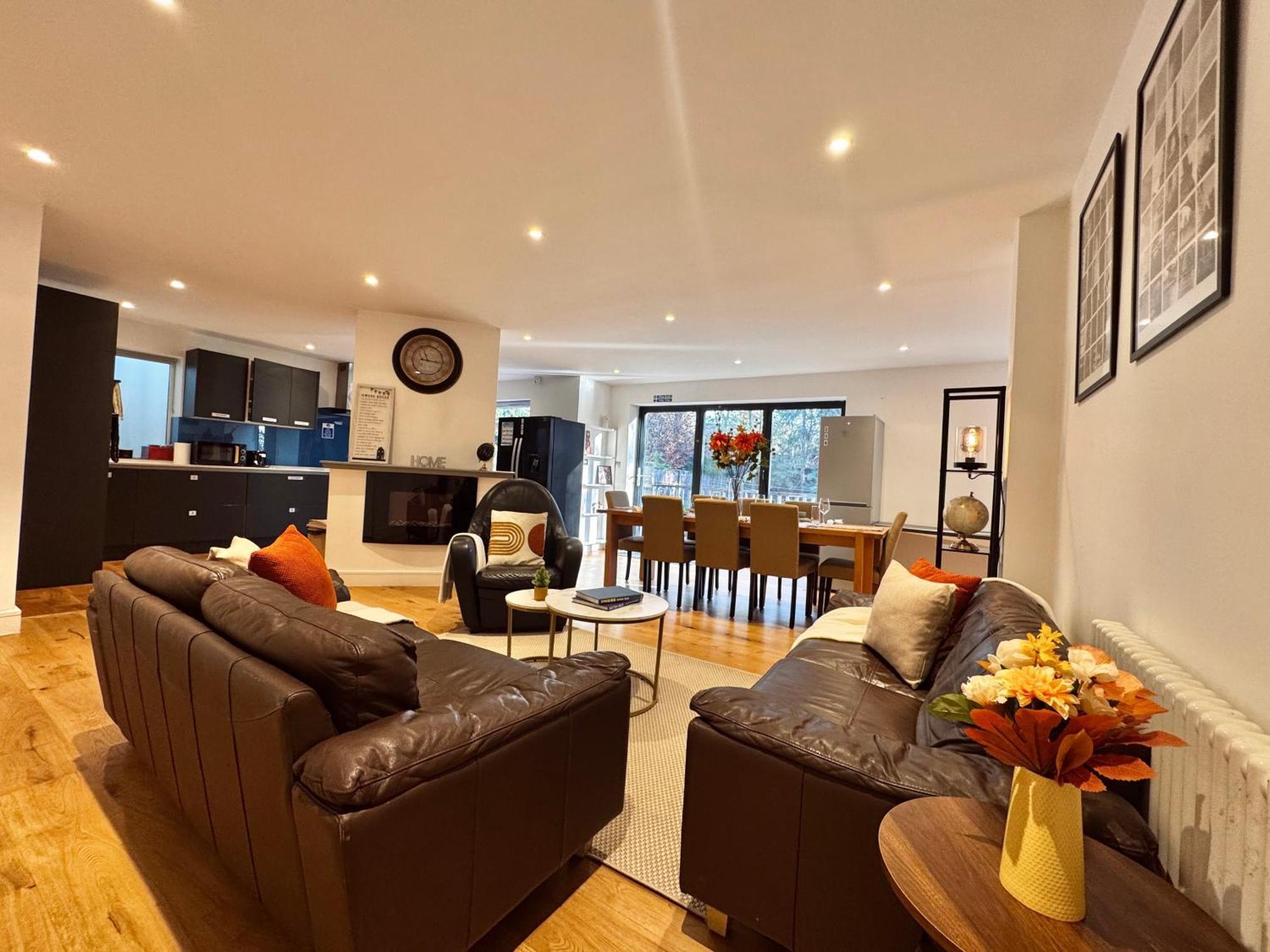 En-suites With Free Parking 30min To Gasthuis