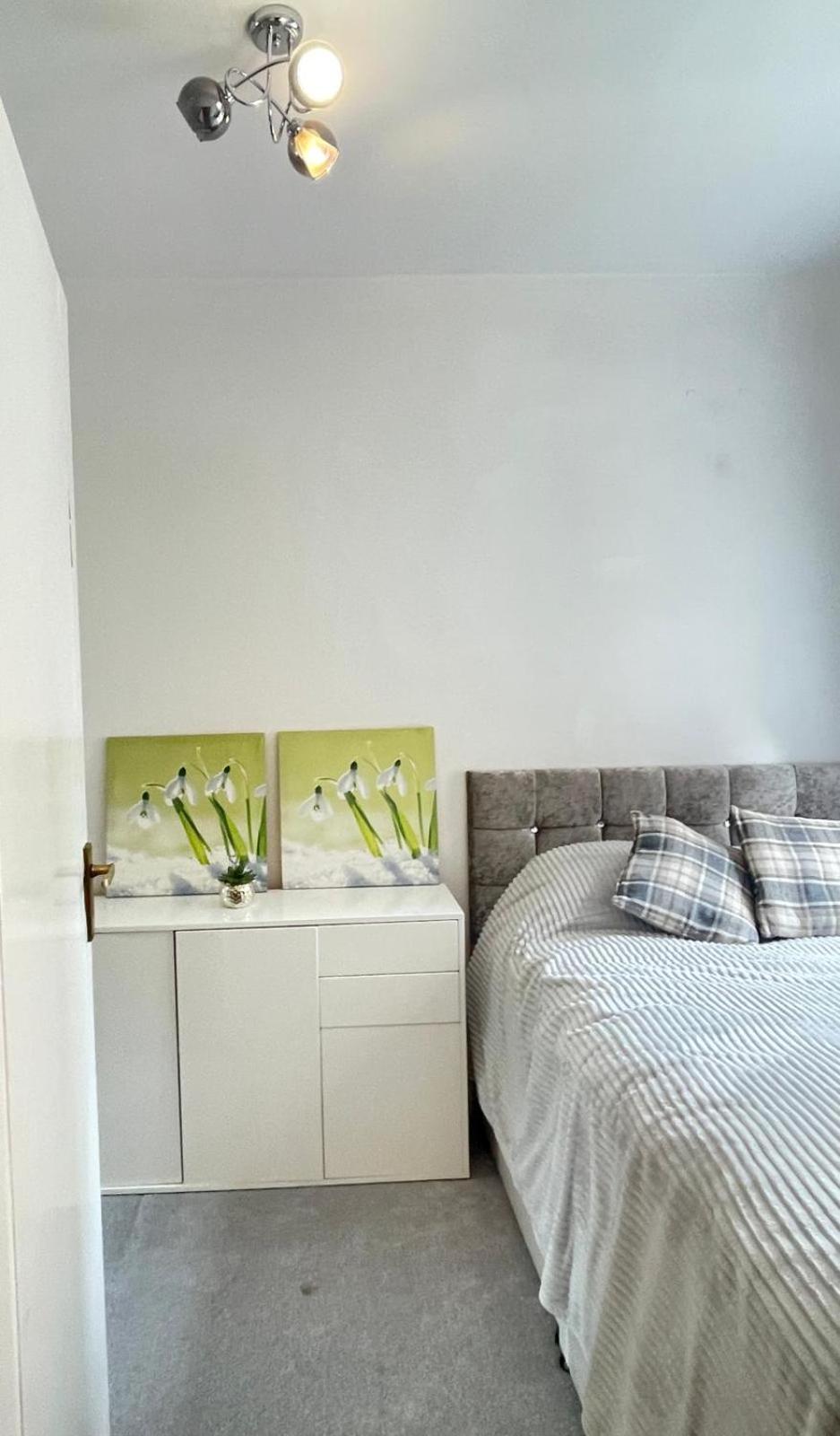 Westminster Flat For Families & Business Travelers, Steps To Landmarks! Apartamento