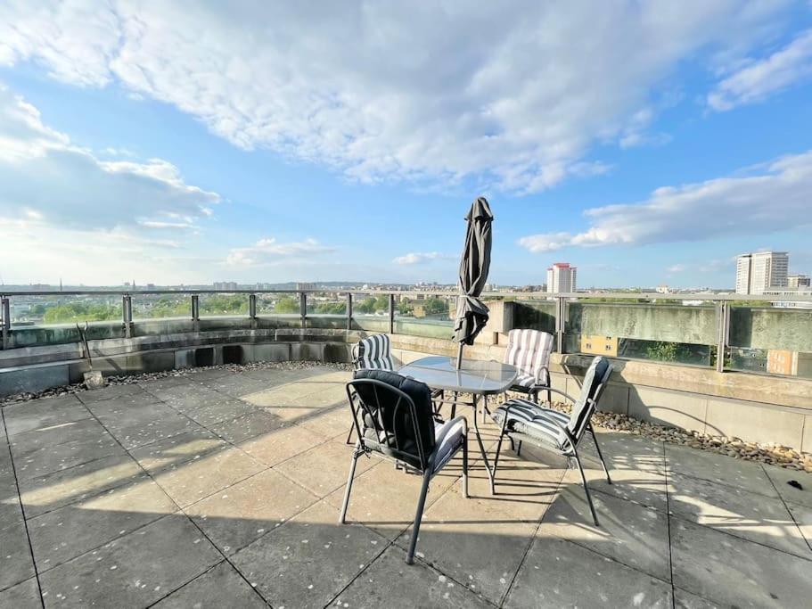 Apartment Spacious 3 Bdr With Ac And Rooftop In Paddington *
