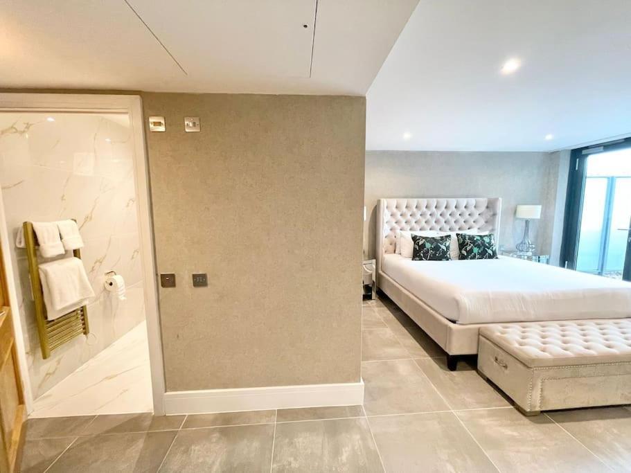 Apartment Spacious 3 Bdr With Ac And Rooftop In Paddington London