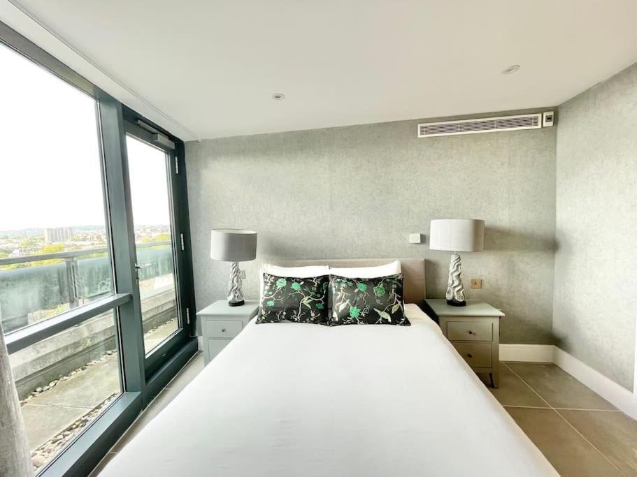 Spacious 3 Bdr With Ac And Rooftop In Paddington *