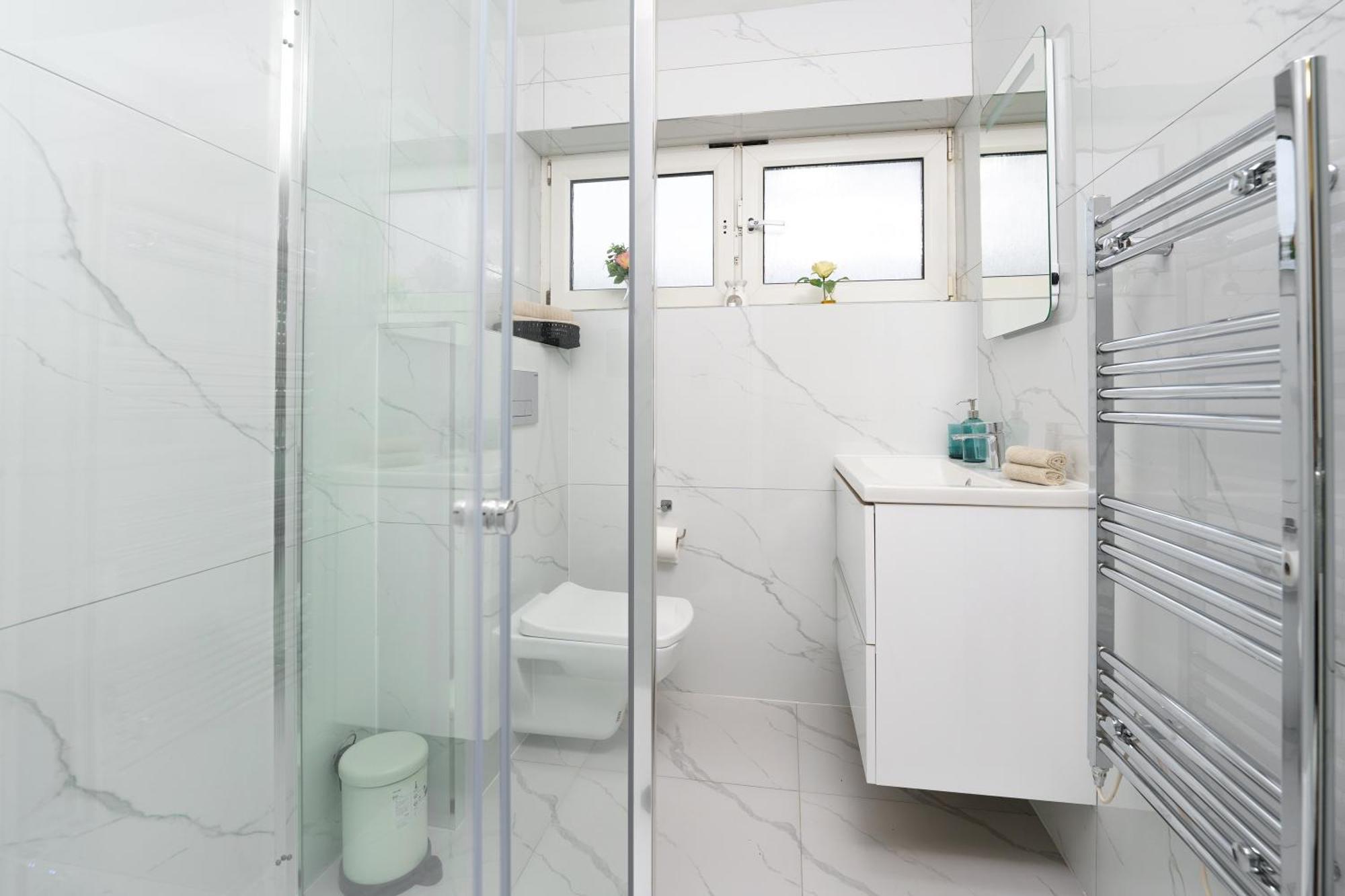 Apartment Modern 2 Bedroom Flat Near Tower Bridge *