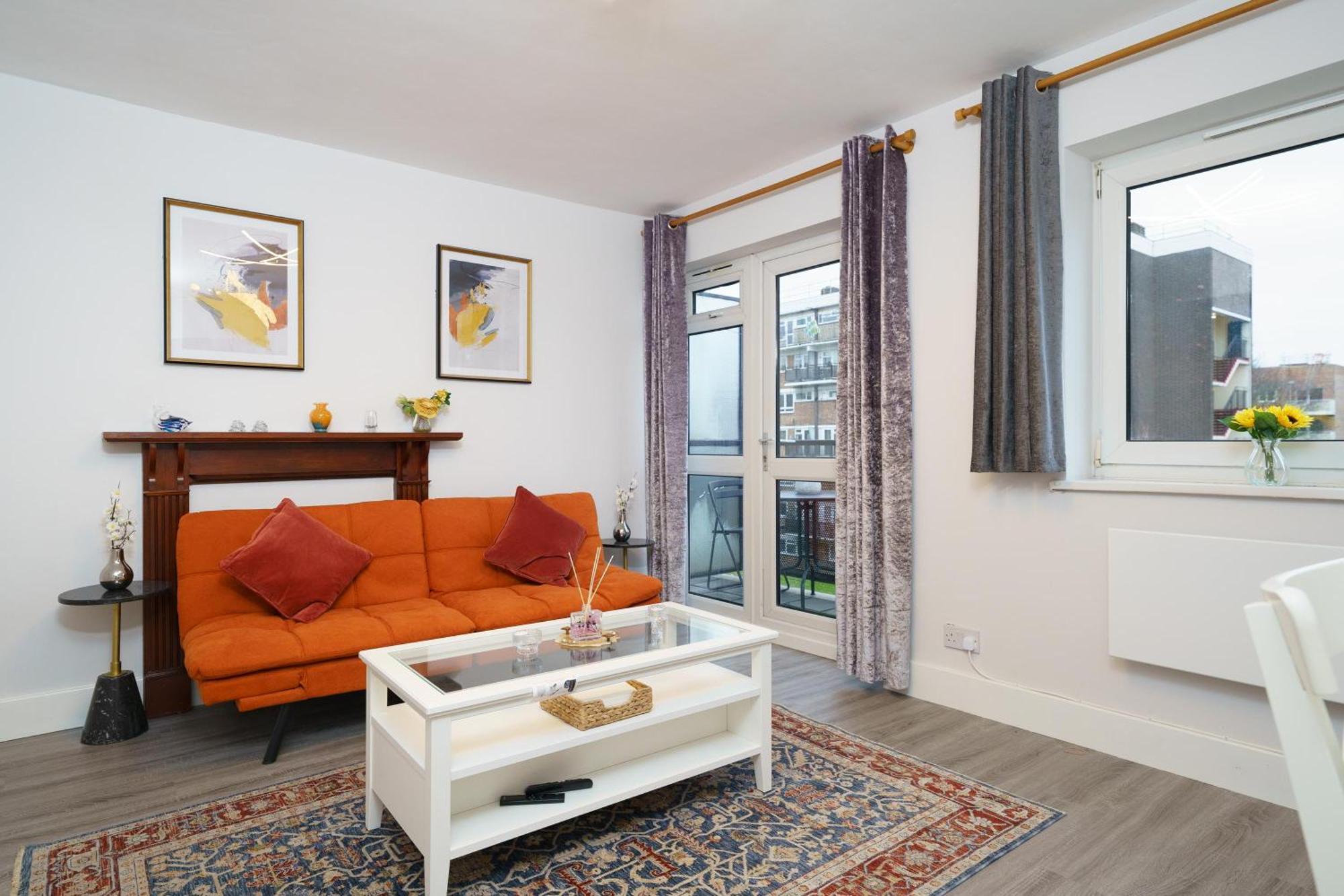 Modern 2 Bedroom Flat Near Tower Bridge Apartment *