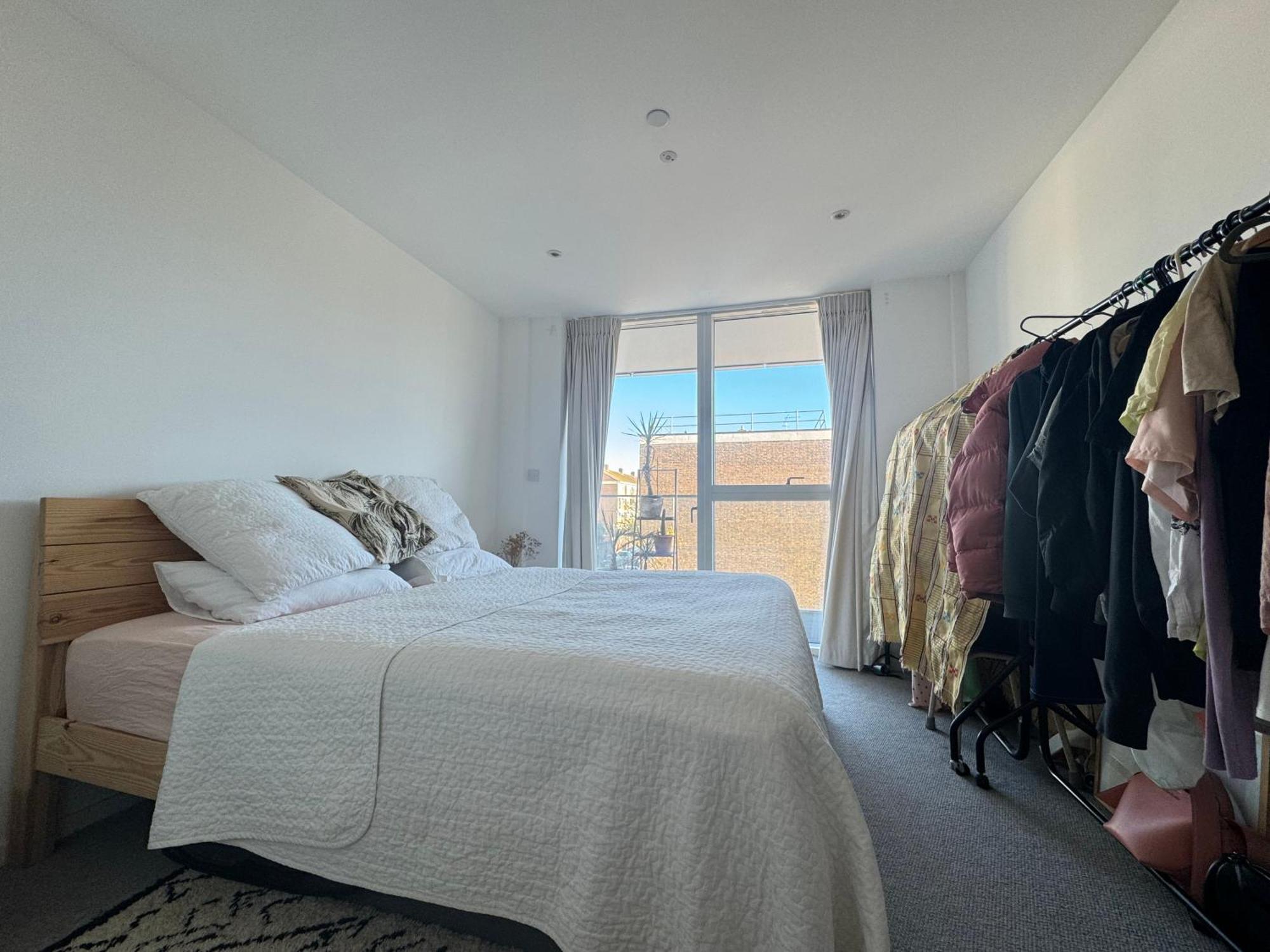 Sunfilled 2bd Hideaway By Victoria Park * London