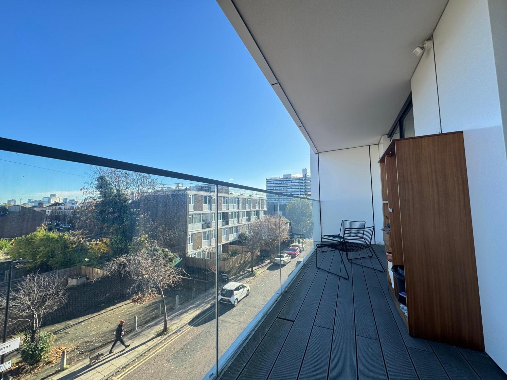 Sunfilled 2bd Hideaway By Victoria Park *
