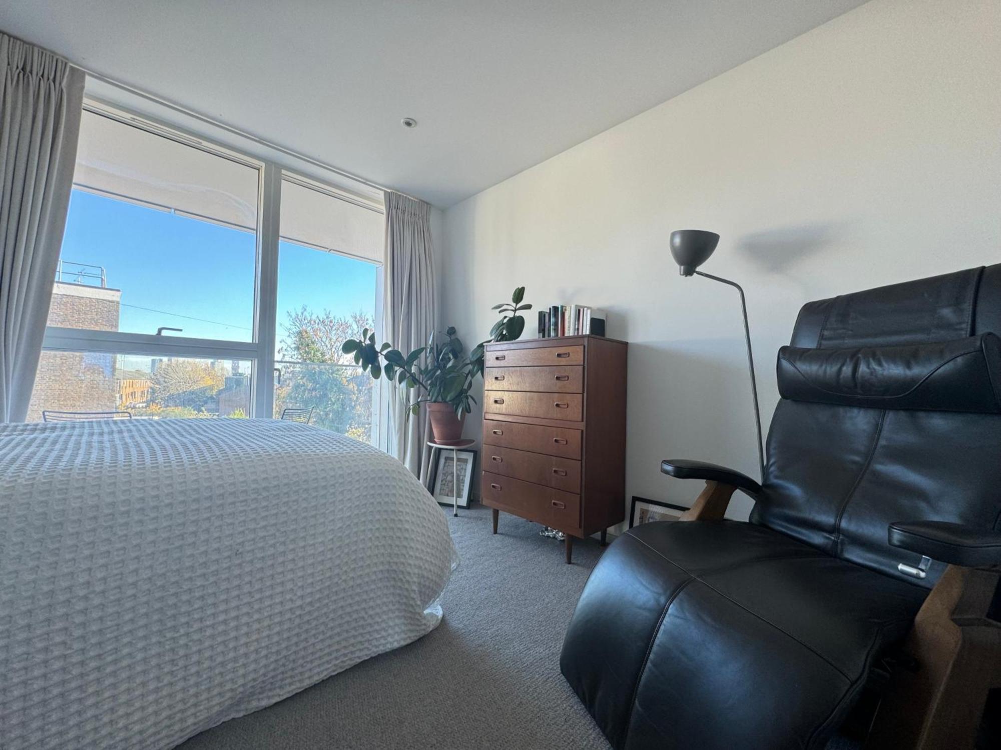 Sunfilled 2bd Hideaway By Victoria Park *