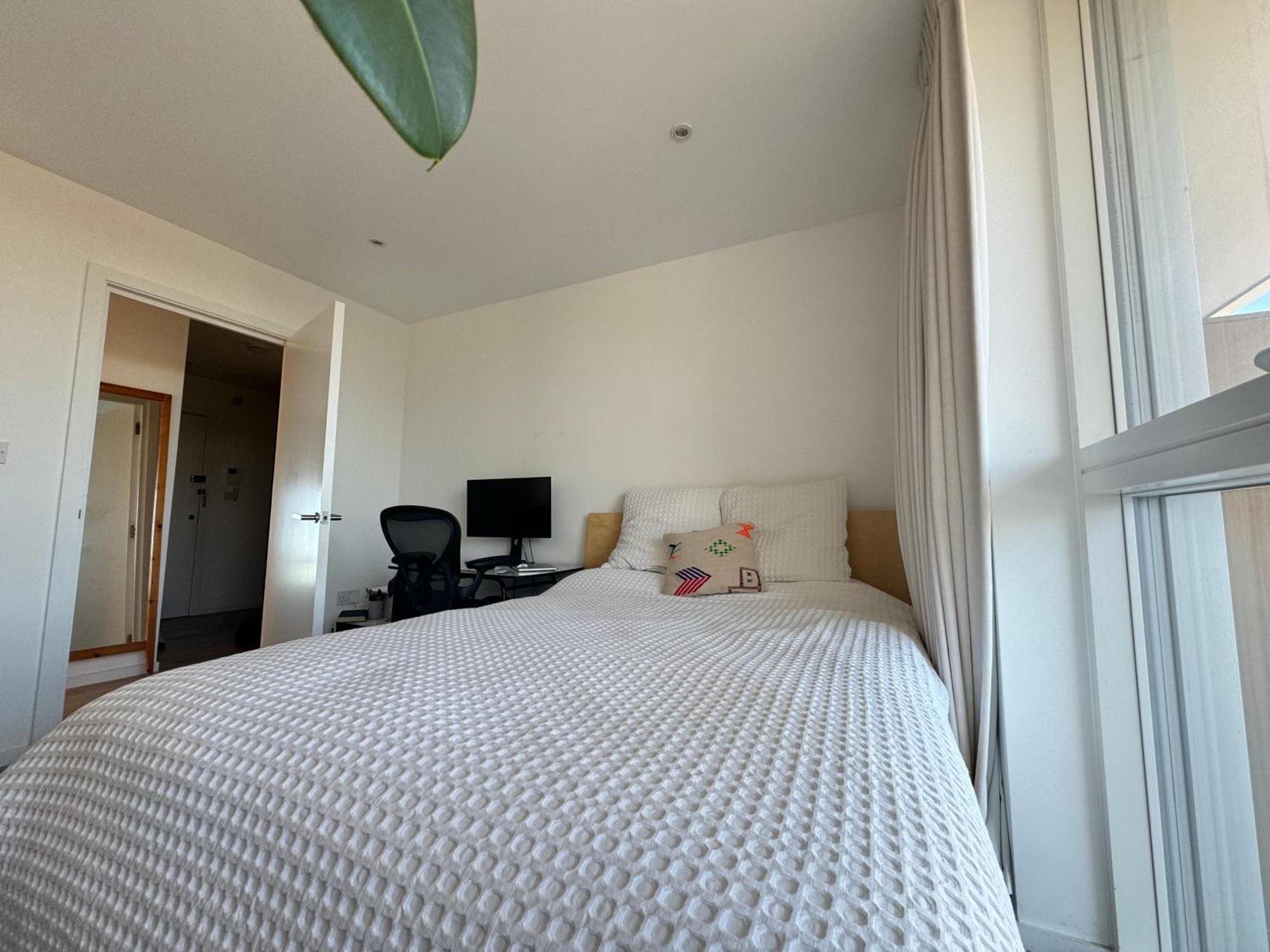 Apartment Sunfilled 2bd Hideaway By Victoria Park London