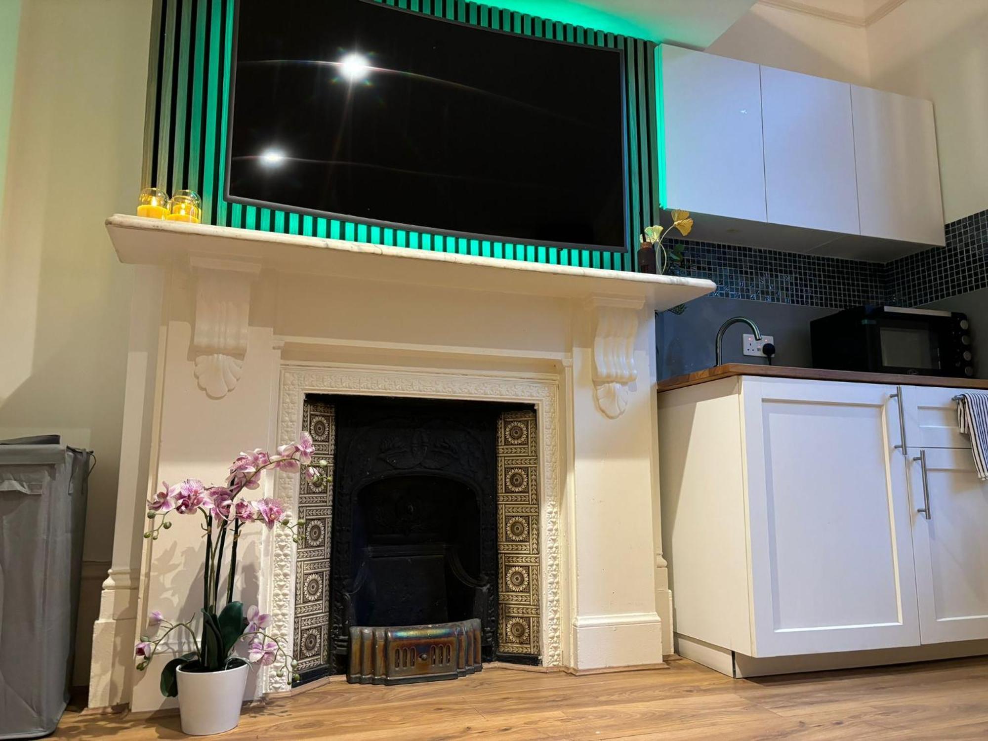 Zee Homes W6 Apartamento *