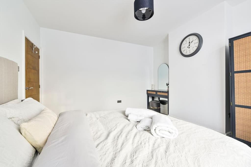 House With Garden Next Wembley Stadium Free Parking Leilighet