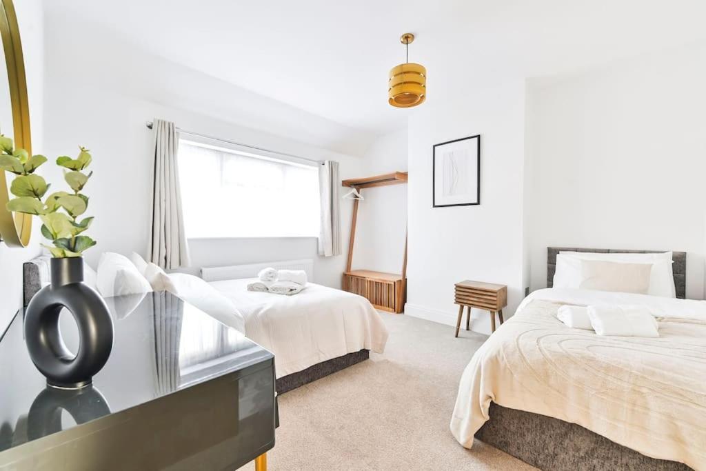 House With Garden Next Wembley Stadium Free Parking Leilighet