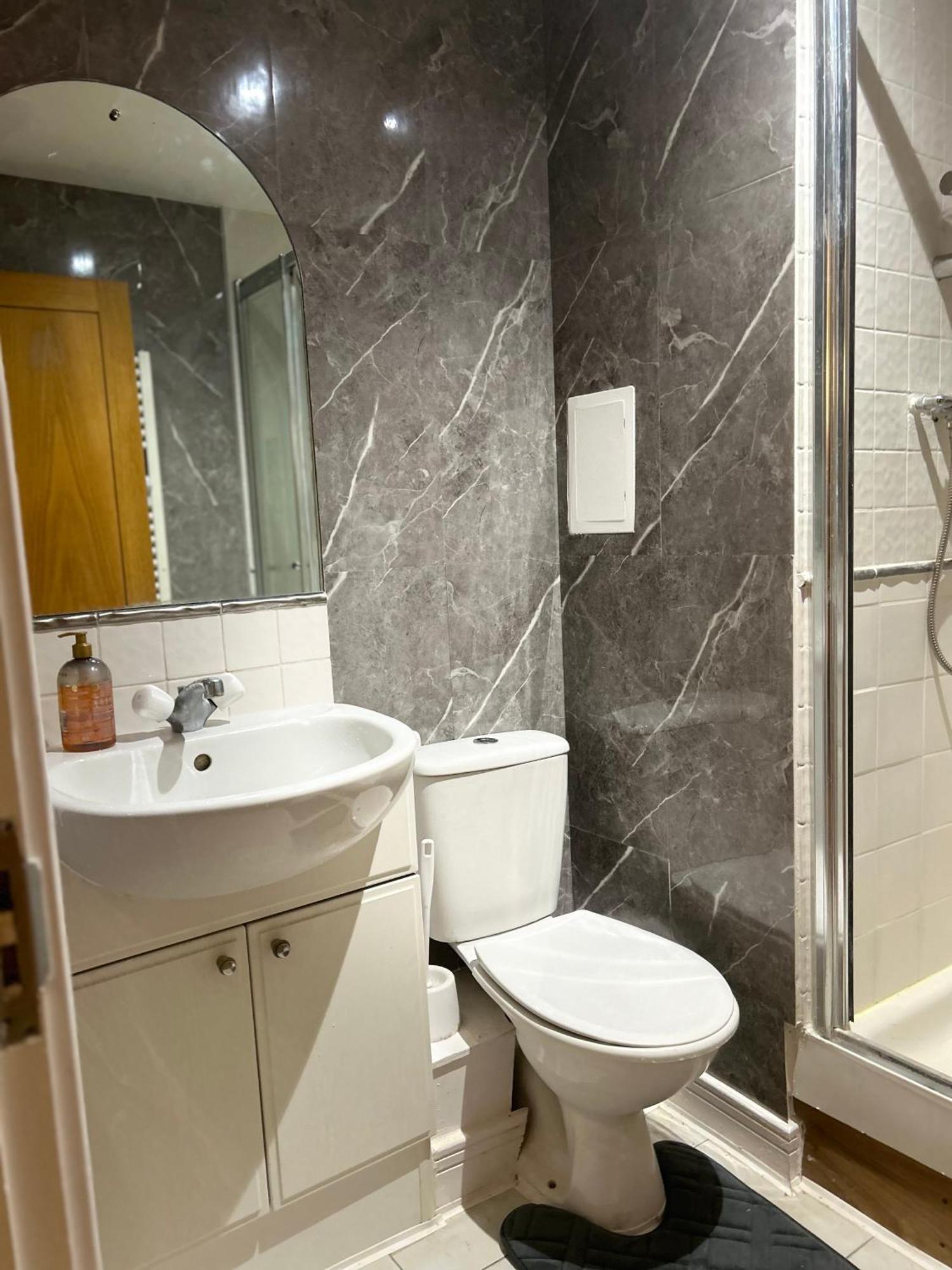 Appartement Comfy 2bed Near O2 Canary Wharf Excel Londen