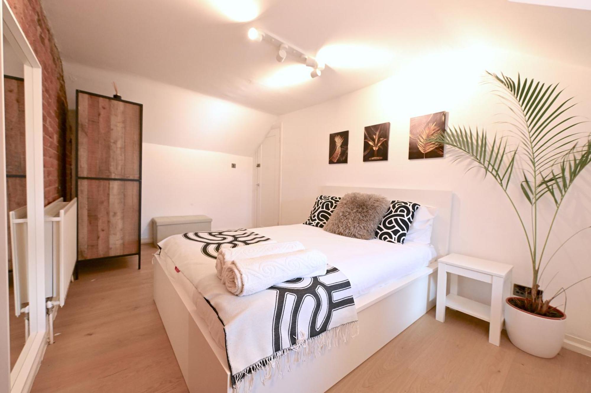 Umodzi House- Luxurious 3 Bedroom Apartment London