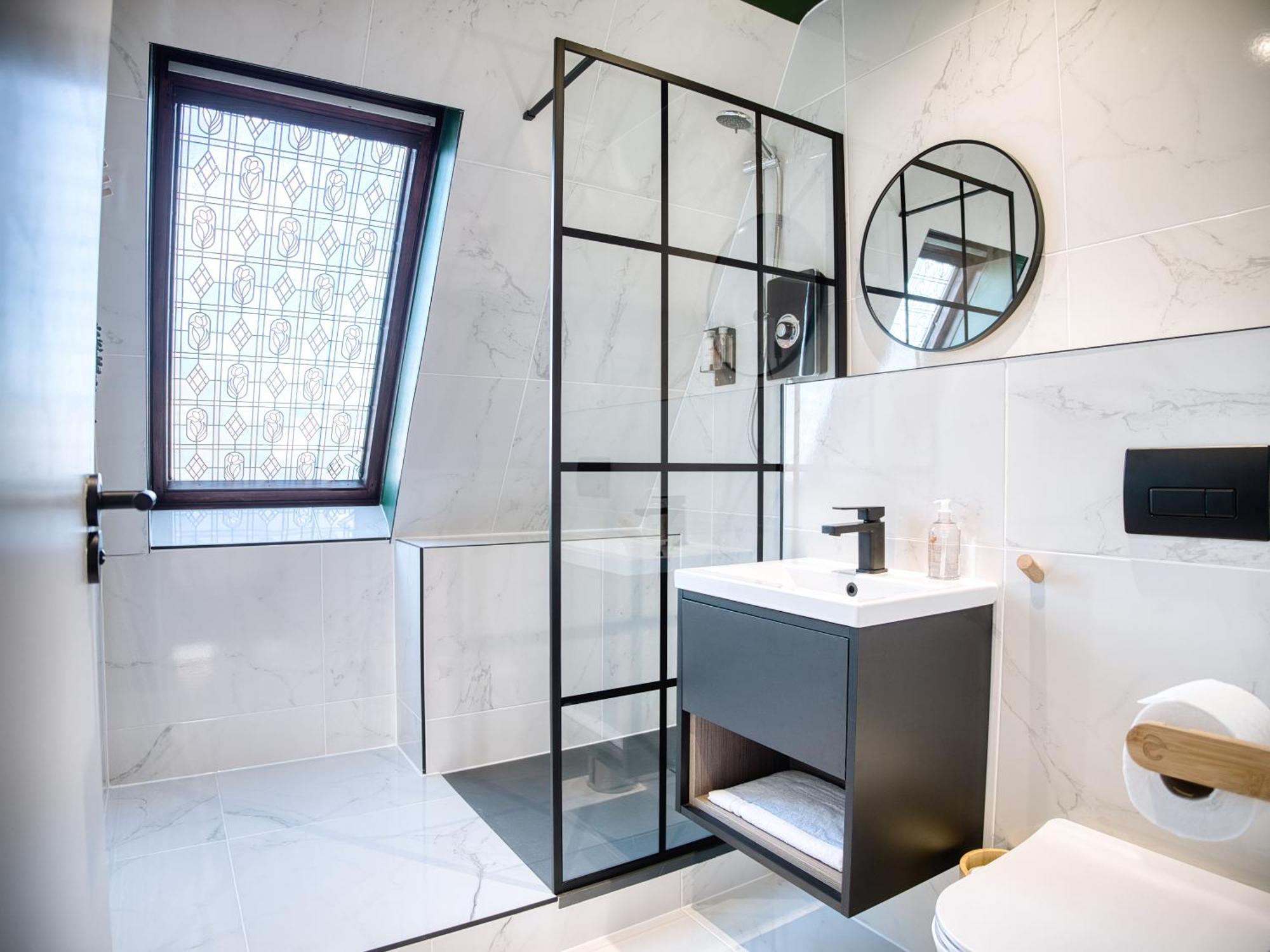 Villa Fulham - Hot Tub, Parking, Games & Cinema London
