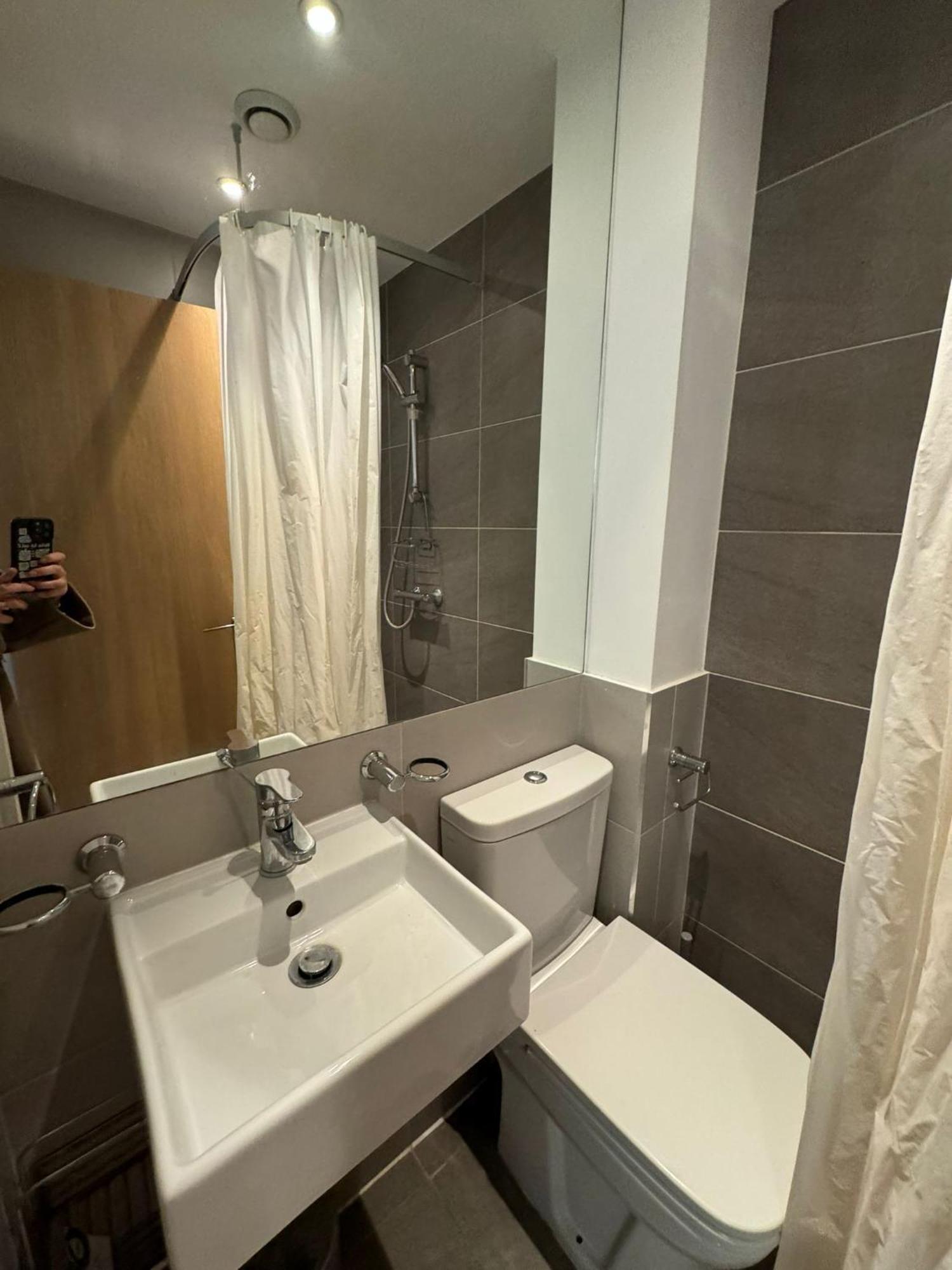 Clarges- Hsk Apartment *