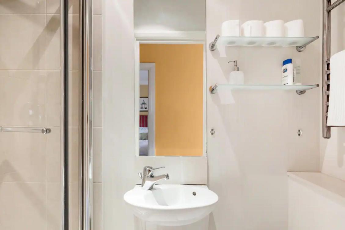 Vibrant With A Patio In Chelsea London