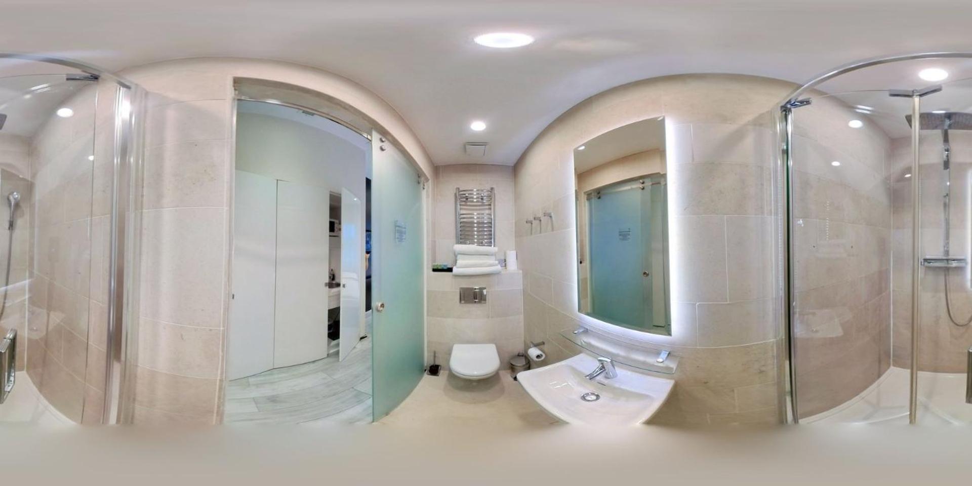 39 Aparthotel 4*