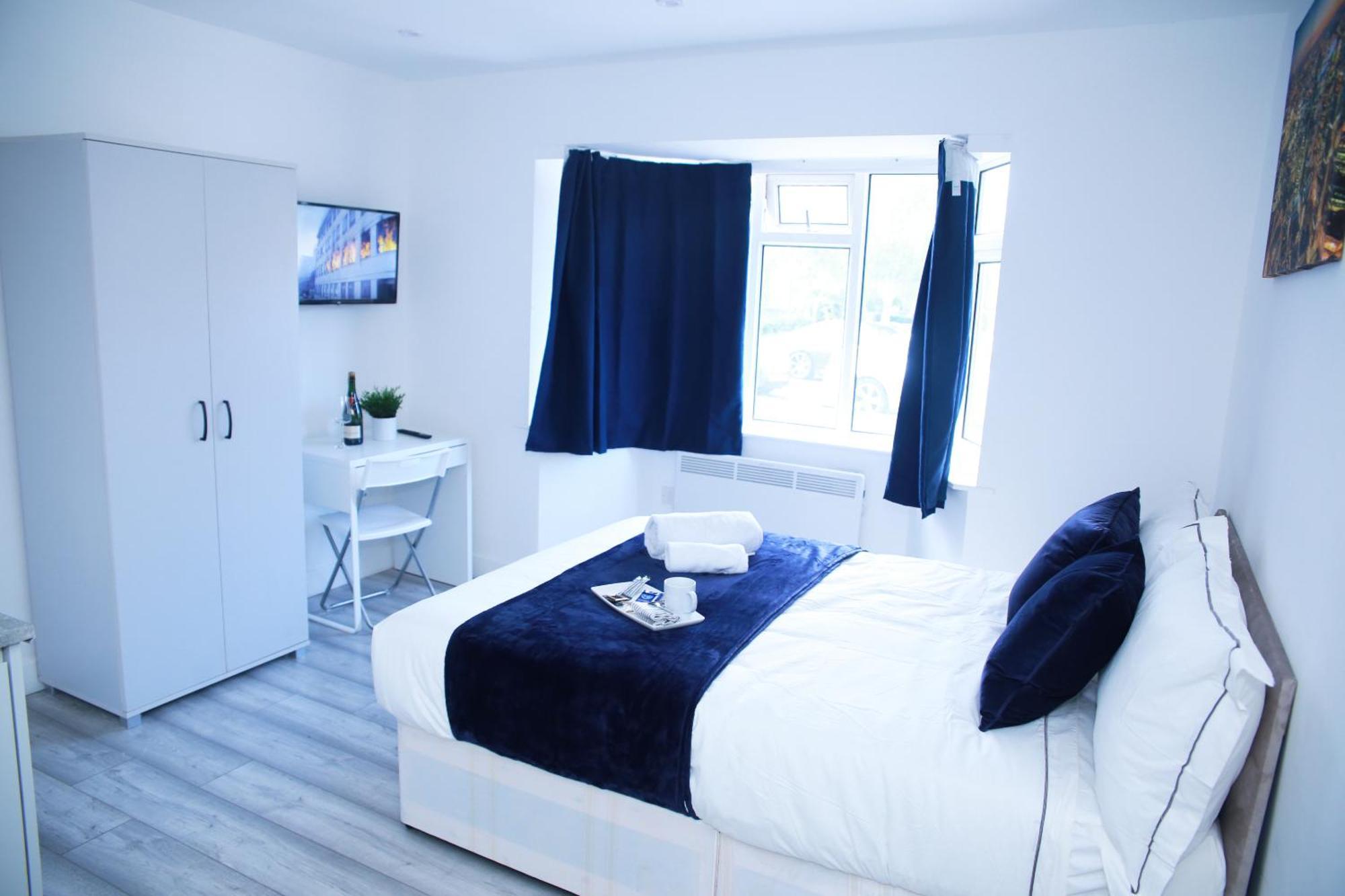 Appartement Lovely With Free Parking On Premises. Londen