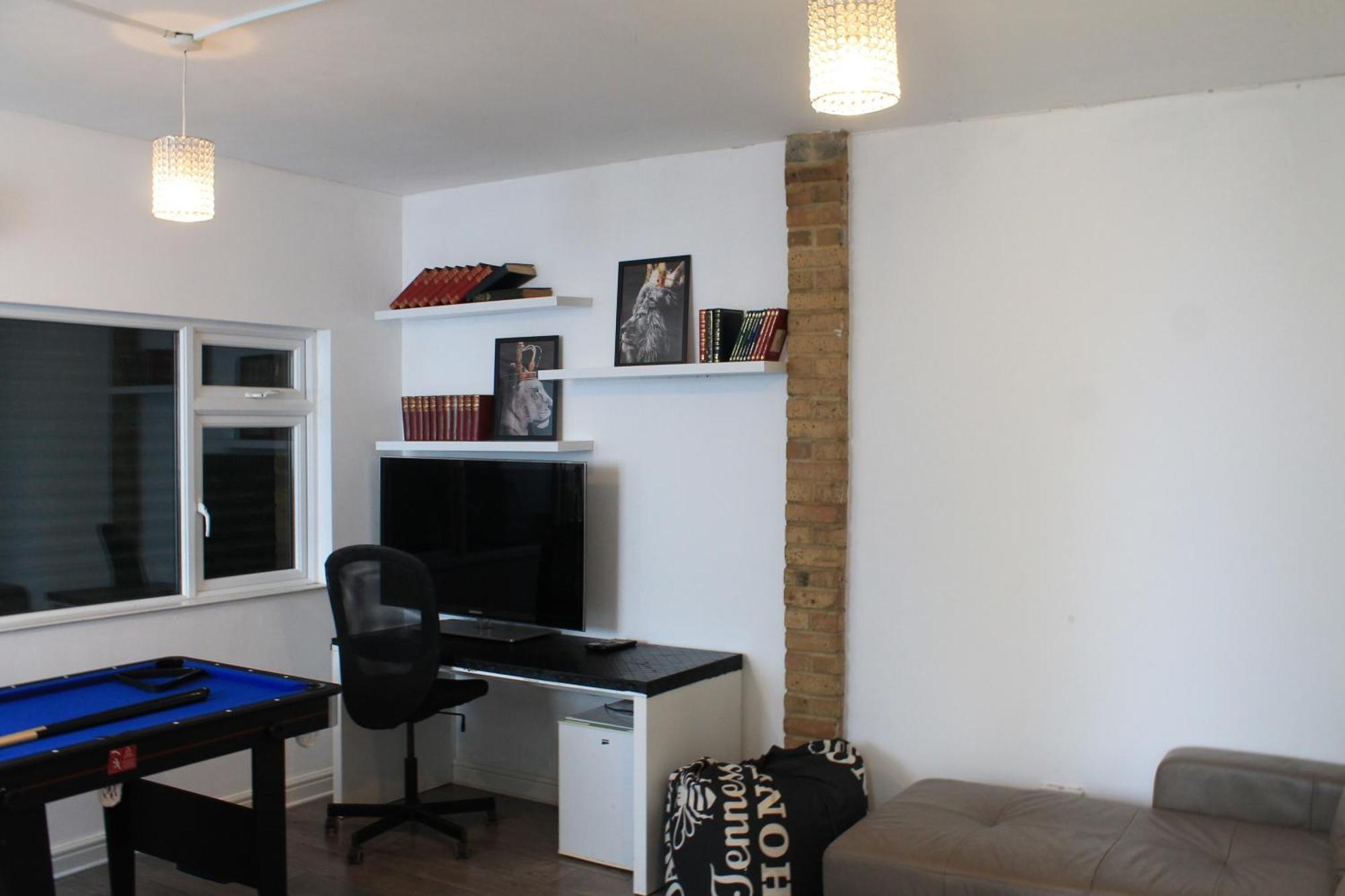 Vakantiehuis Reach Retreat Spacious 4bed House Startford Maryland Great Transport Links Londen