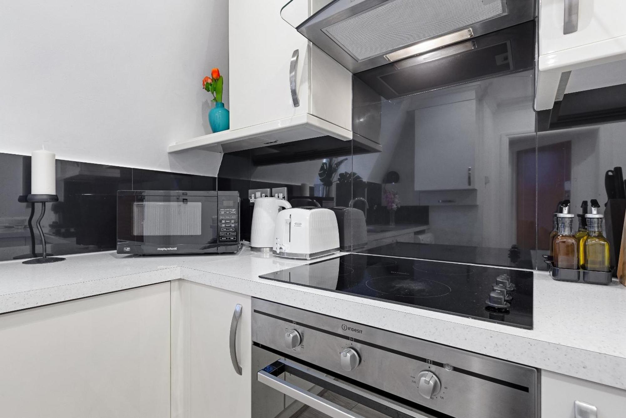 The High Street Kensington Boutique Apartment *