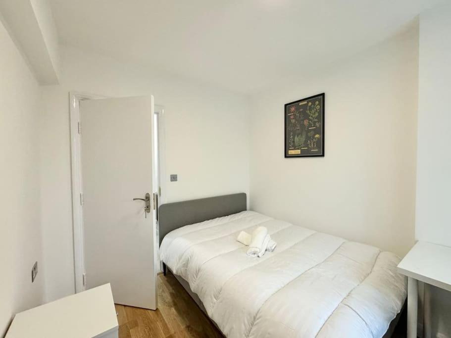 Apartment 2-bedroom Flat Near Euston Station, London