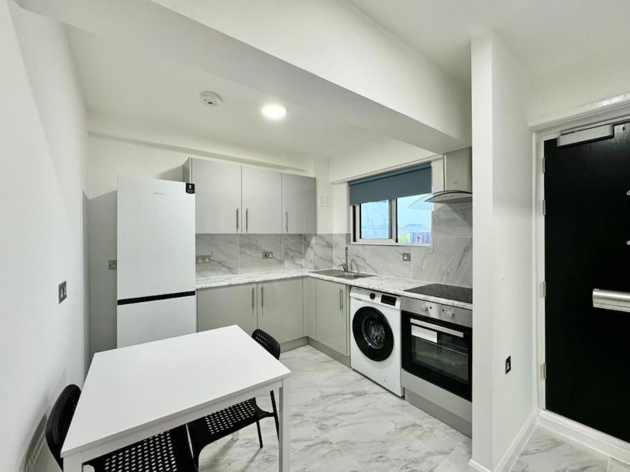 Apartment 2-bedroom Flat Near Euston Station, London