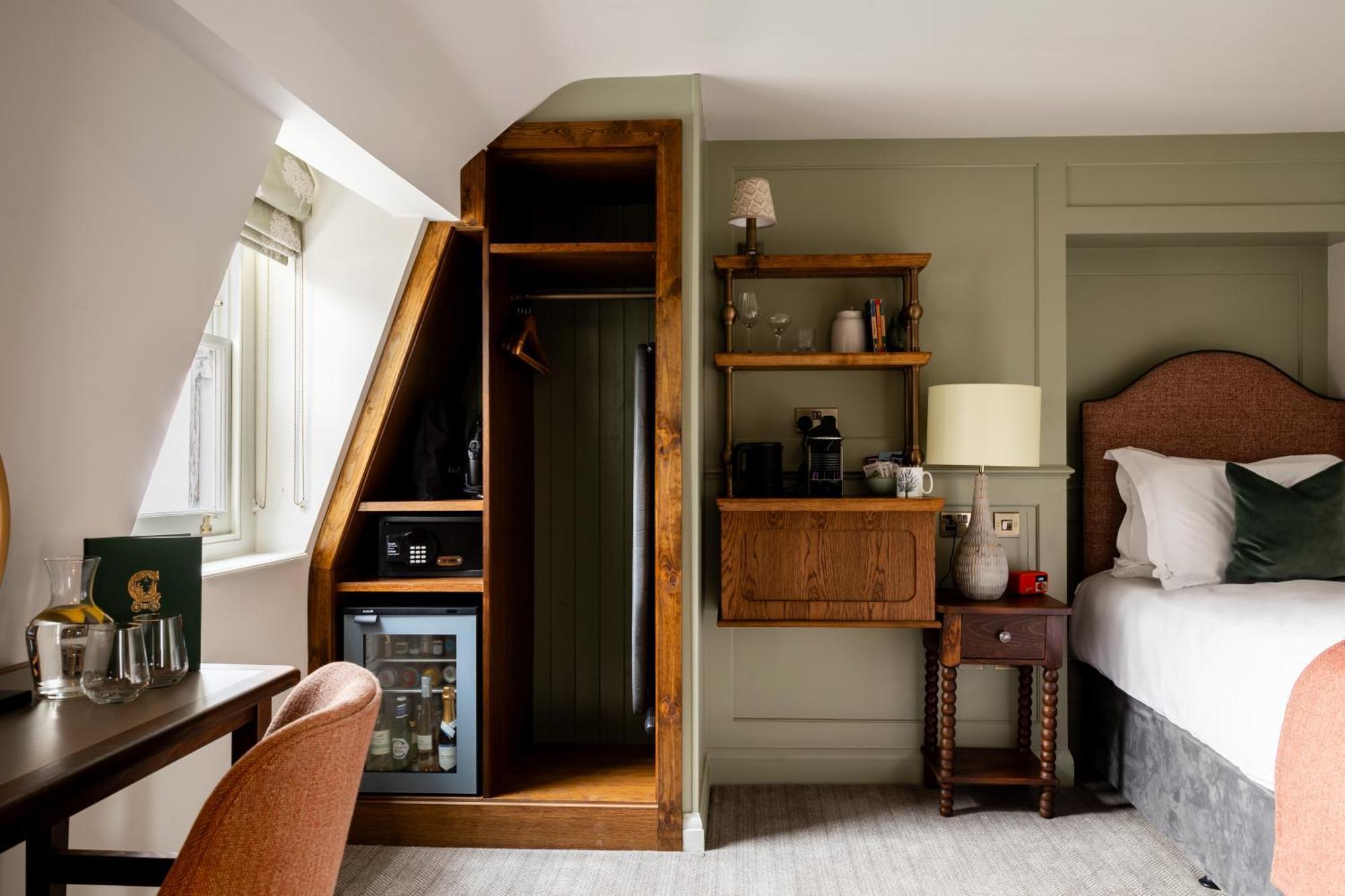 Coach & Horses Hotel London