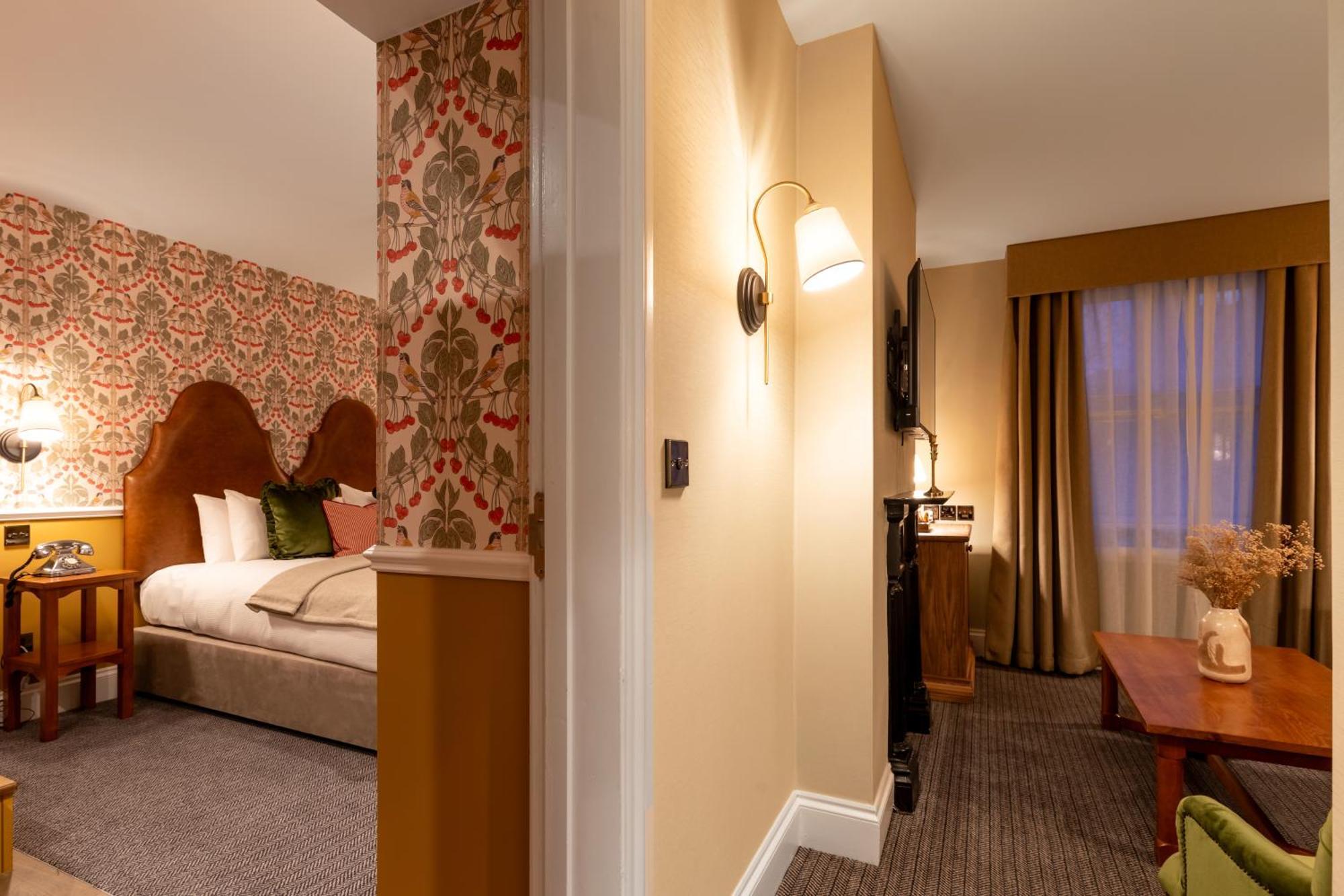 The Drayton Court Hotell 4*