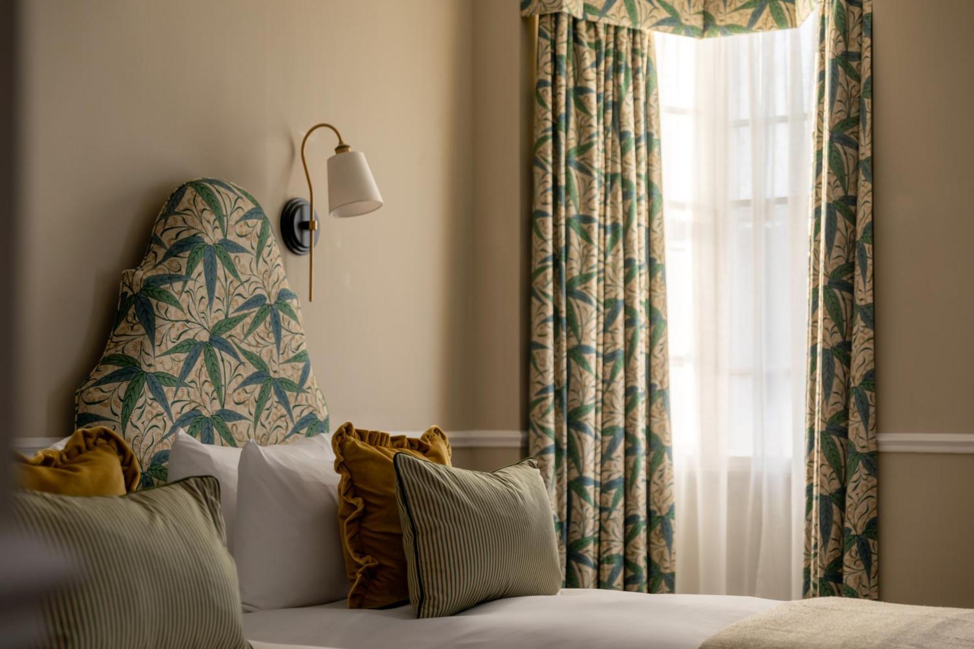 The Drayton Court Hotell 4*