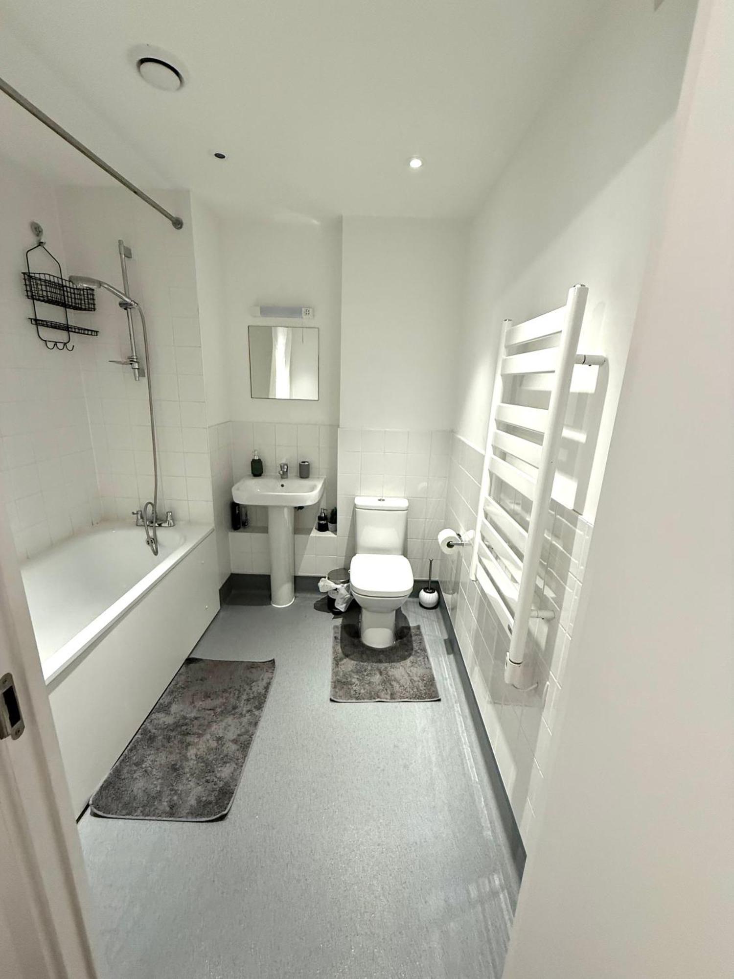 02 Arena View Apartment
